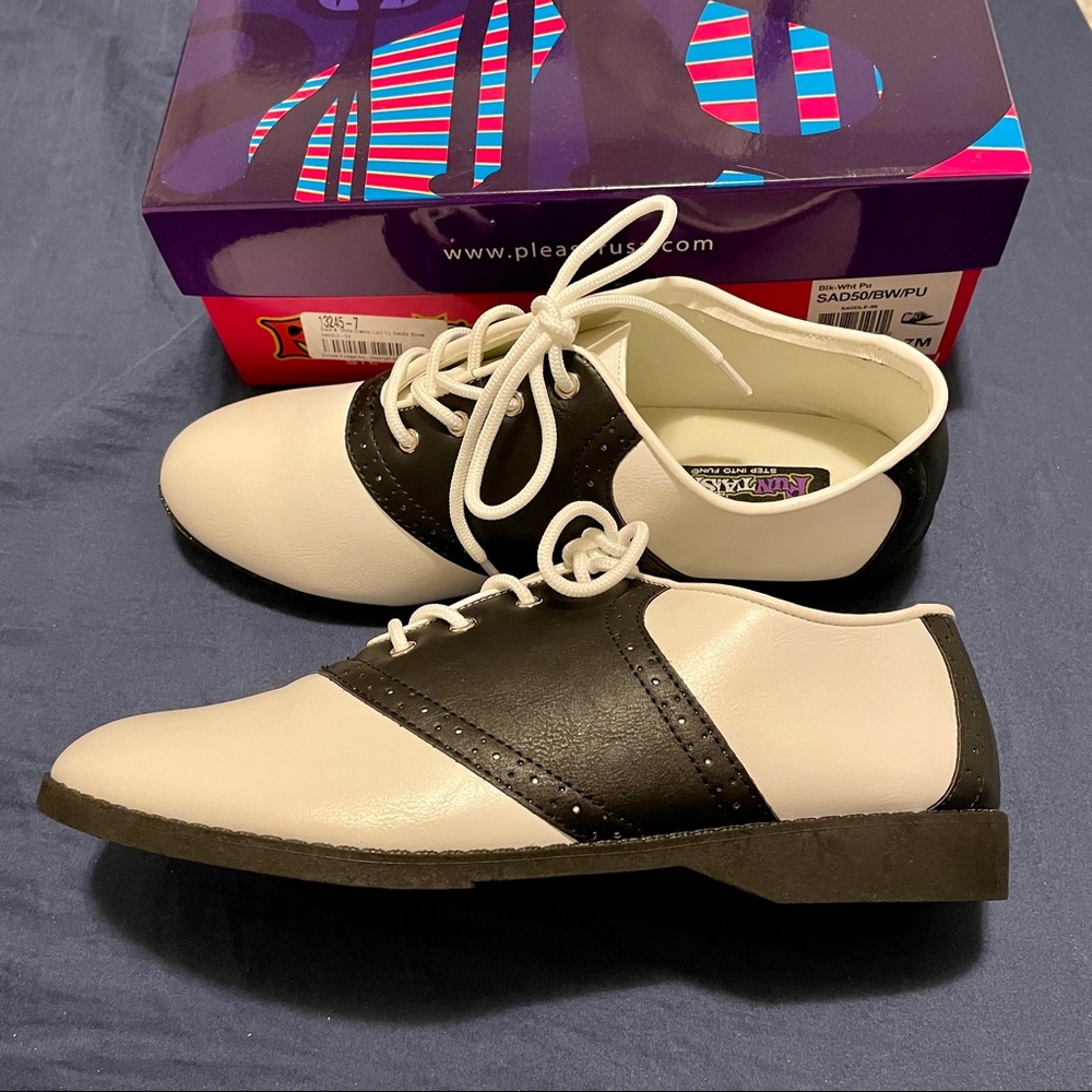Retro Saddle Shoes